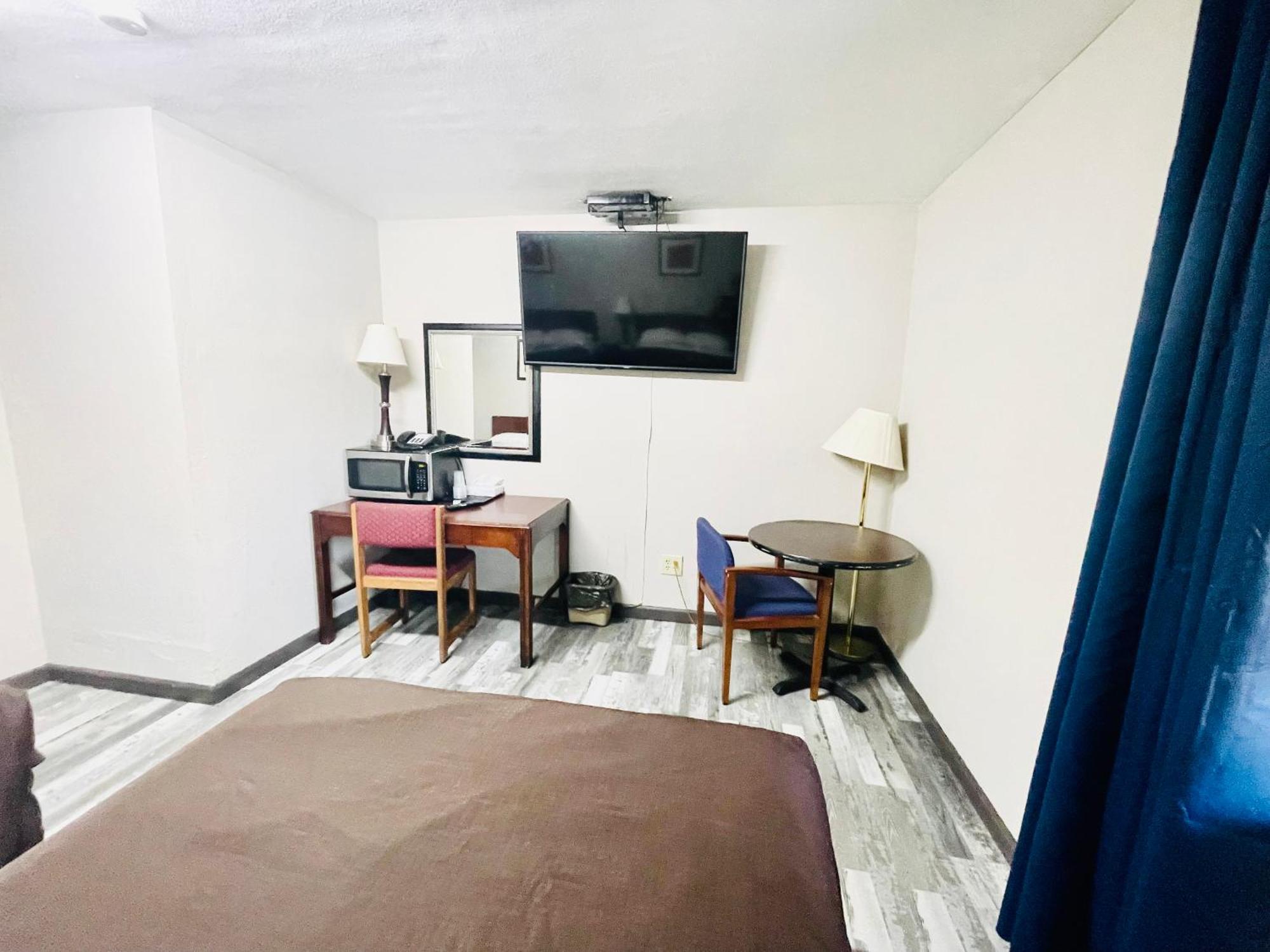 Azure Sky Motel Fort Scott Екстериор снимка